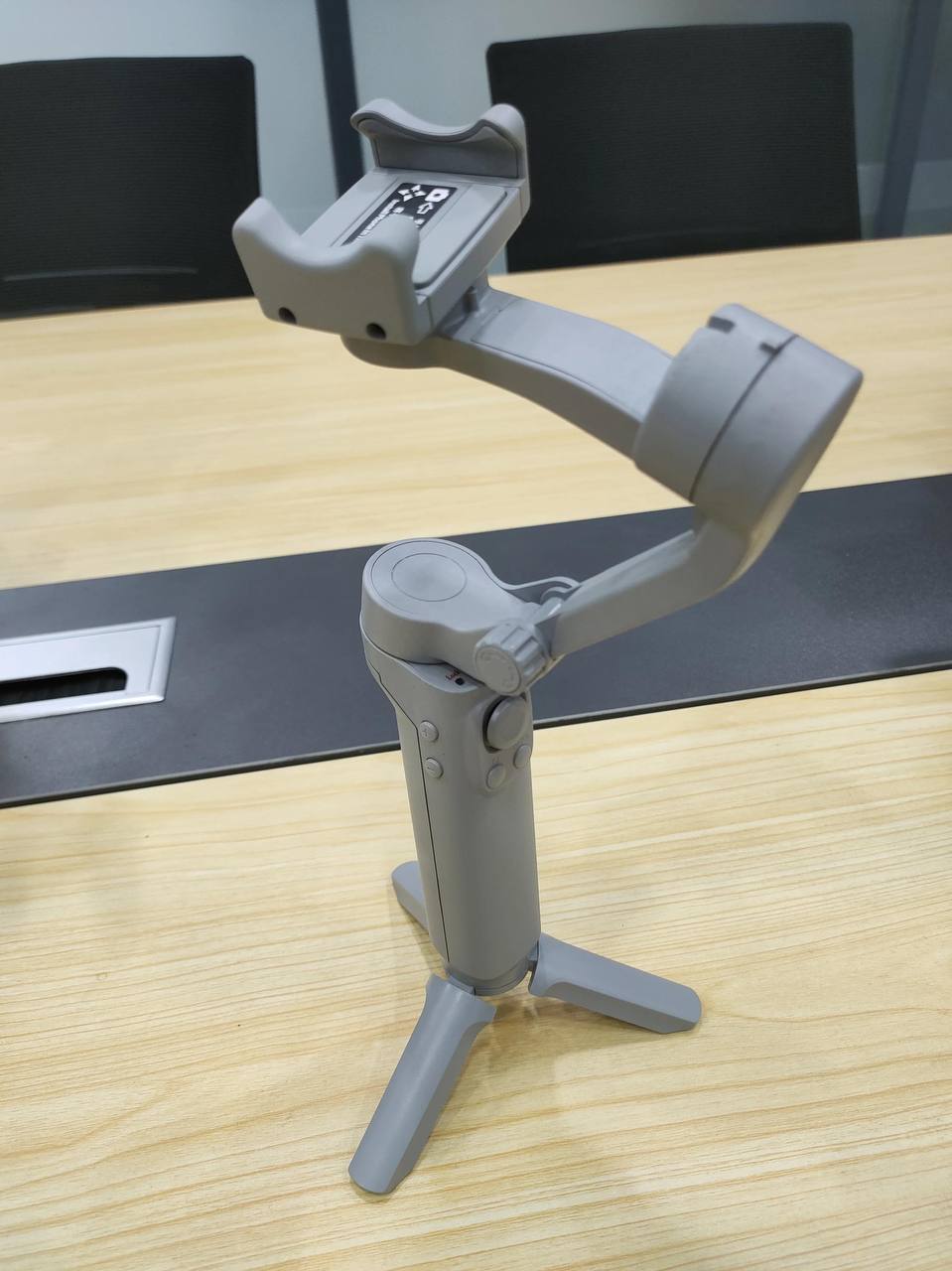 گیمبال و لرزشگیر مدل F5 3 AXIS Foldable gimbal